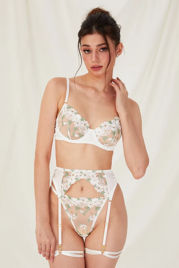 Aurelle | White Floral Embroidered Lingerie